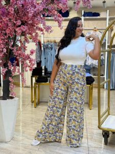 Plain Color Drop Shoulder With Chains Top - Image 18