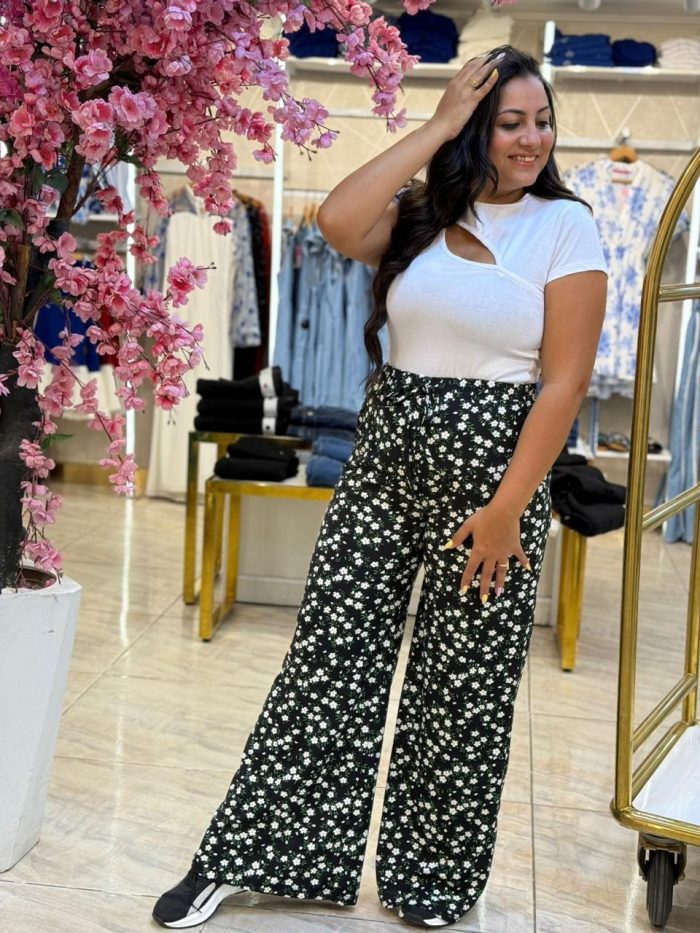 Wide Leg Pants - Image 3