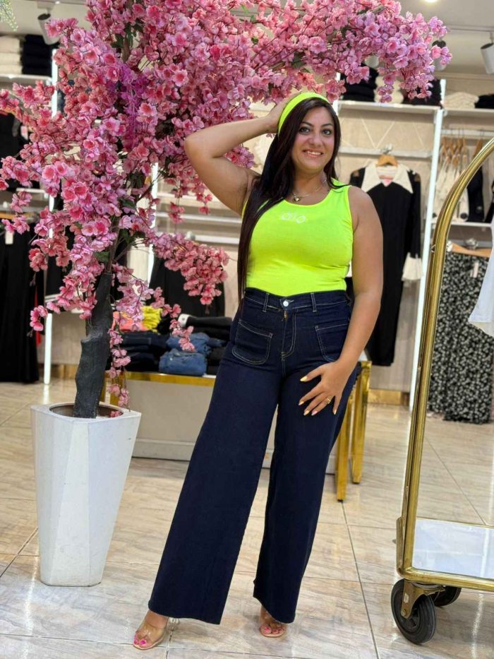 ALO Plain Color Sleeveless Top With Bandana - Image 11