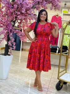 Short Sleeve Flowery Dress - Image 2