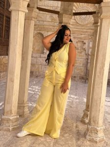 Set Two Pieces Front Buttons Vest & Wide Leg Pants - Image 5