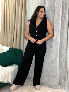 Set Two Pieces Front Buttons Sleeveless Top & Wider Leg Pants