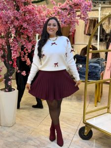 ⁦بلوفر كم طويل لون سادة فيونكات⁩ - الصورة ⁦7⁩