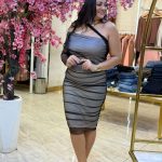 فستان تول بلون سادة بكم واحد