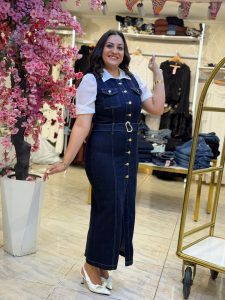 ⁦Sleeveless Front Buttons Long Jeans Dress⁩ - الصورة ⁦2⁩
