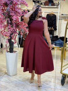 Sleeveless Plain Color Side Brooch Long Dress - Image 11