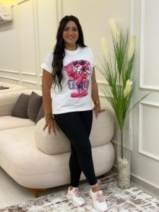 ⁦Short Sleeve Oversized Pinky Panther T-shirt⁩ - الصورة ⁦2⁩