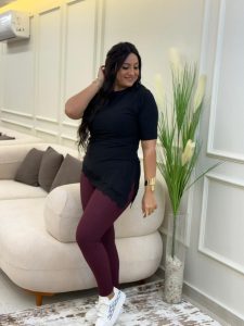 ⁦Short Sleeve Plain Color Top⁩ - الصورة ⁦11⁩