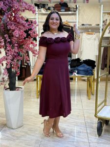 ⁦Off Shoulder Plain Color Front Flowers Long Dress⁩ - الصورة ⁦4⁩