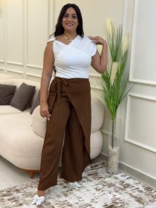 ⁦Wide Leg Pants with a Drawstring at the Waist⁩ - الصورة ⁦6⁩