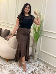 Long Skirt with a Belt and a Ring at the Waist - Image 10