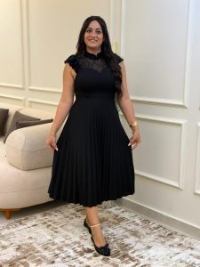 Sleeveless Plain Color Long Dress with Lace