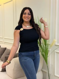 Sleeveless Two Side Brooch Top - Image 3