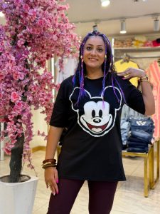 Over size T-shirt with Mickey Embroidery - Image 4