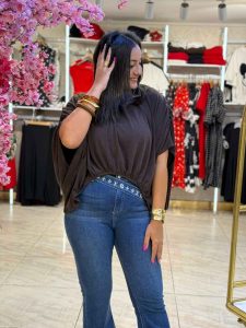 ⁦Wide Plain Color Blouse⁩ - الصورة ⁦6⁩