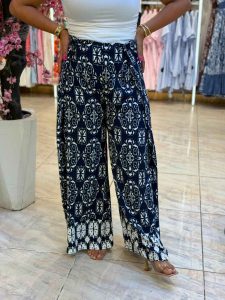 Front Buttons Wide Leg Pants - Image 8