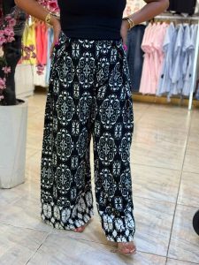 Front Buttons Wide Leg Pants - Image 7