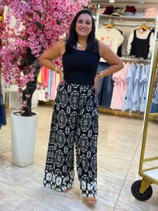 Front Buttons Wide Leg Pants - Image 10