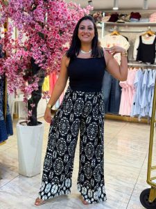 Front Buttons Wide Leg Pants - Image 12
