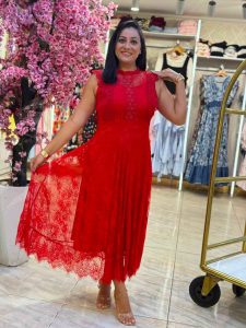 Sleeveless Long Guipure Lace Dress - Image 13