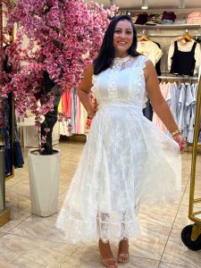 Sleeveless Long Guipure Lace Dress - Image 6
