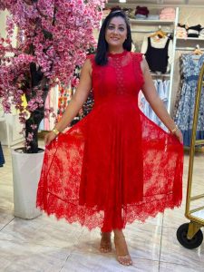 Sleeveless Long Guipure Lace Dress - Image 12