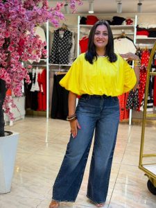 Short Sleeve Plain Color Top - Image 2