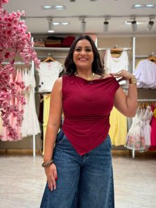 ⁦Sleeveless Plain Color Top⁩ - الصورة ⁦2⁩