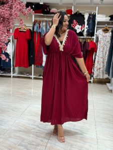 Long Dress Featuring a Drawstring Waist Seashell Accessories - Image 6