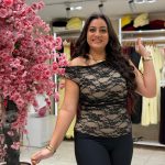 Sleeveless Guipure Lace Blouse