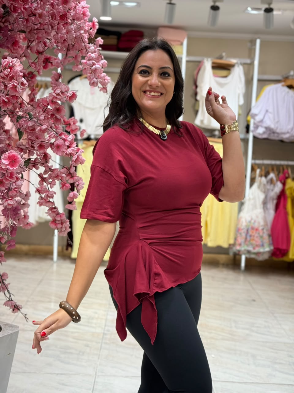 WhatsApp Image 2026-07-29 at 4.57.36 PM (1) Short Sleeve Plain Color Top - الصورة 1